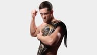 Kyle as ROH world champion.
